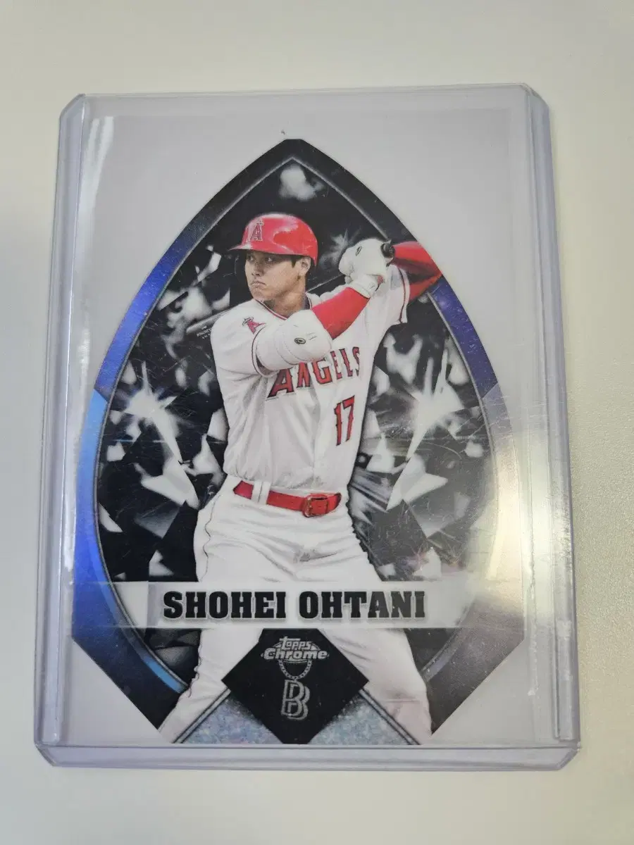 오타니 2022 Topps Chrome 다이아몬드 다이컷